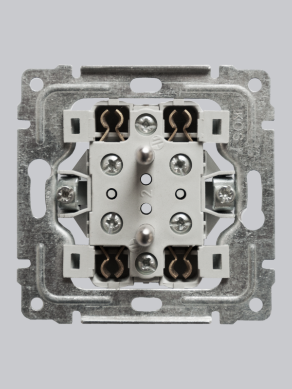 kos4 Mechanizm gniazda podwójnego kompletnego KOS